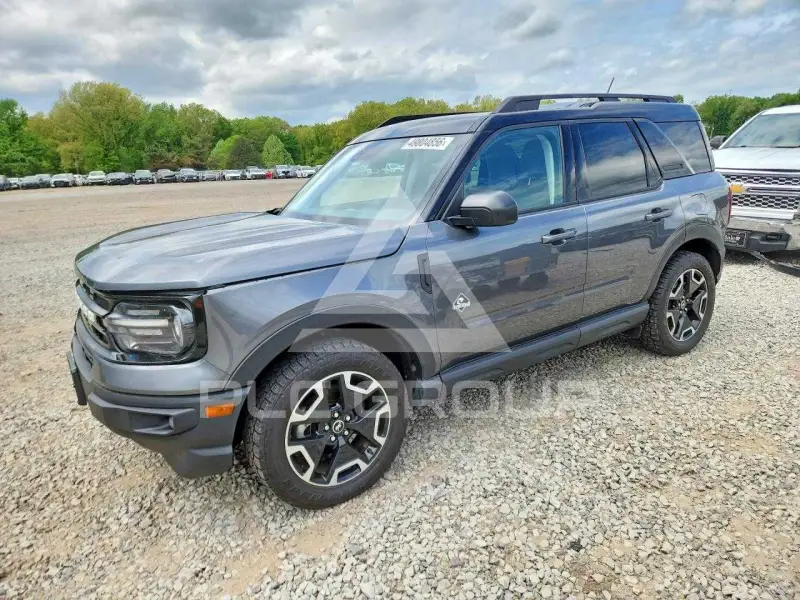 2021 Ford BRONCO photo
