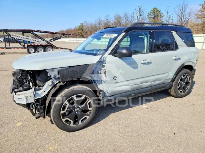 2021 Ford BRONCO photo