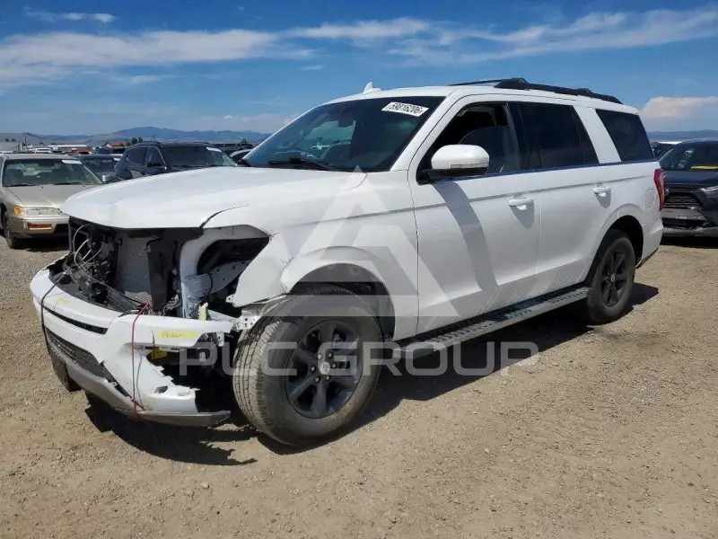 2021 Ford EXPEDITION photo