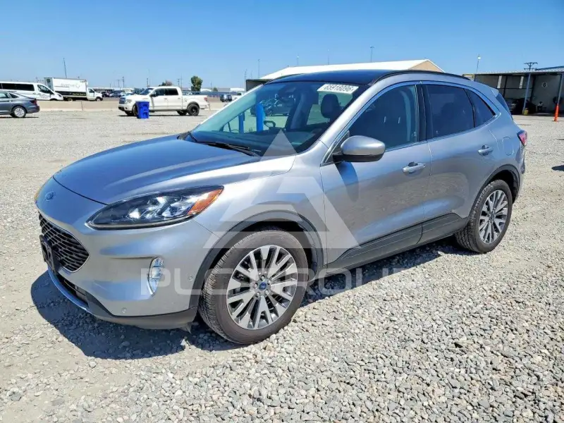 2021 Ford ESCAPE photo