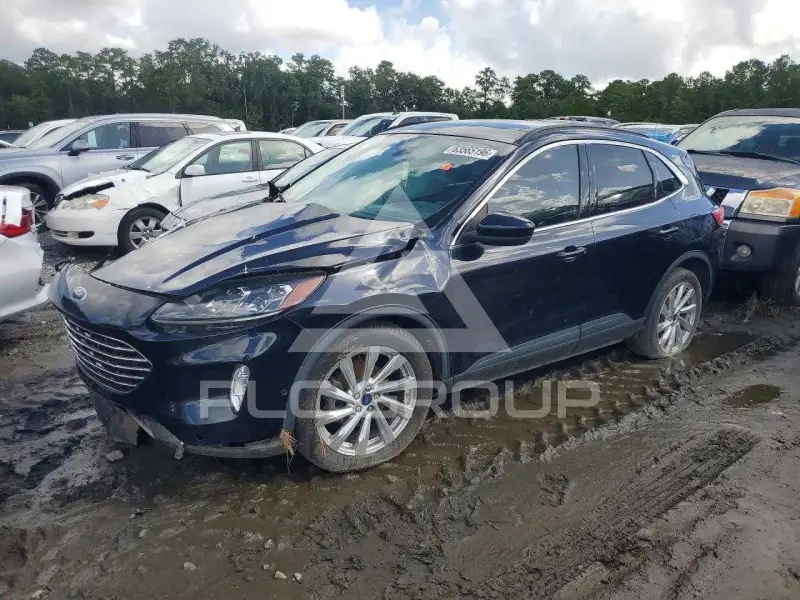 2021 Ford ESCAPE photo