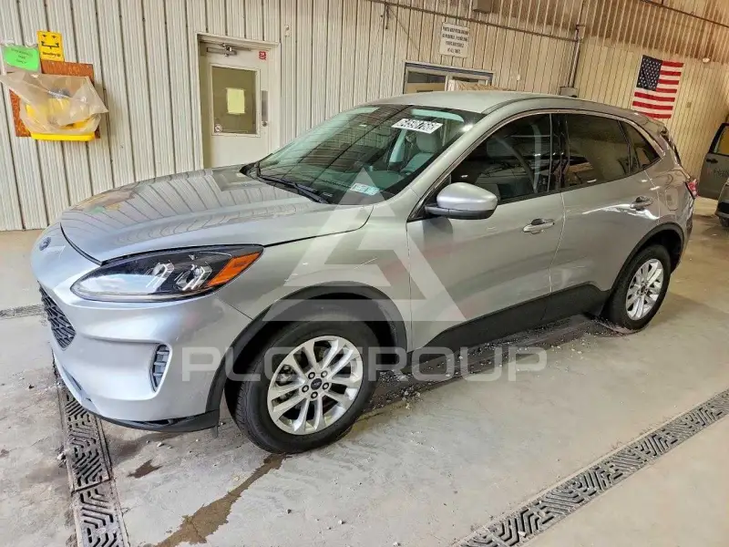 2021 Ford ESCAPE photo