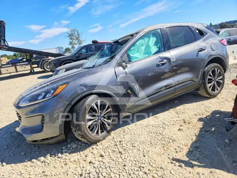 2021 Ford ESCAPE фото