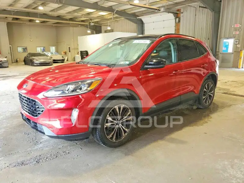 2021 Ford ESCAPE фото
