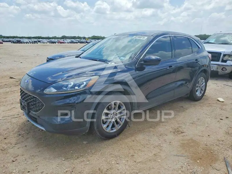 2021 Ford ESCAPE photo
