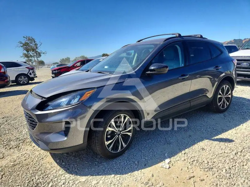 2021 Ford ESCAPE фото