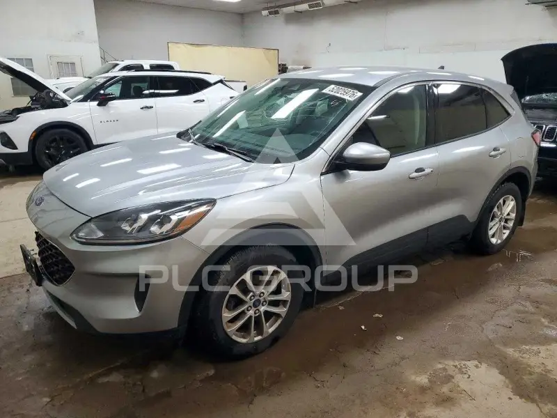 2021 Ford ESCAPE фото