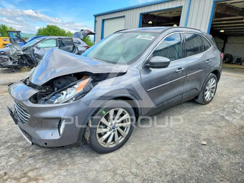 2021 Ford ESCAPE photo