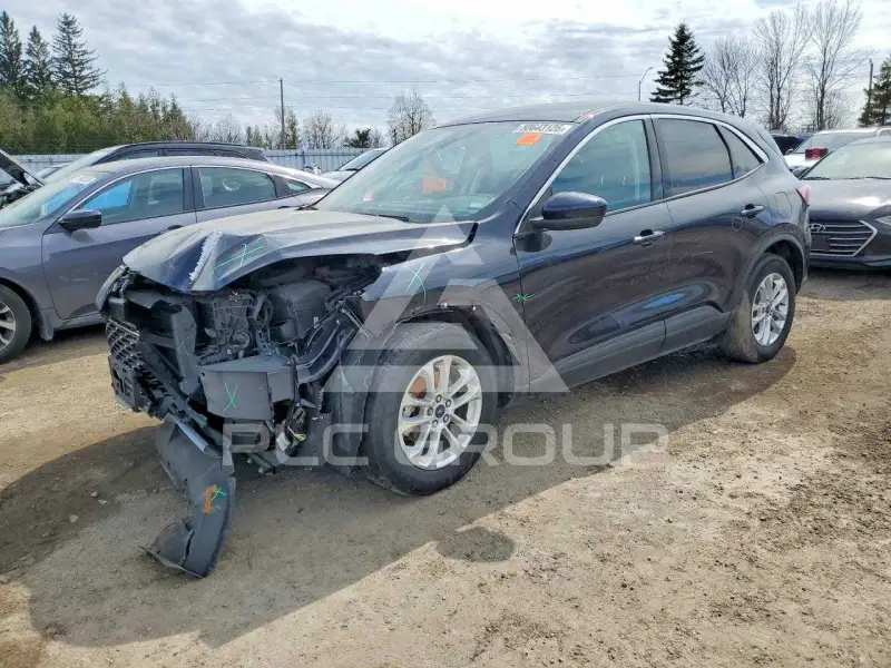 2021 Ford ESCAPE photo