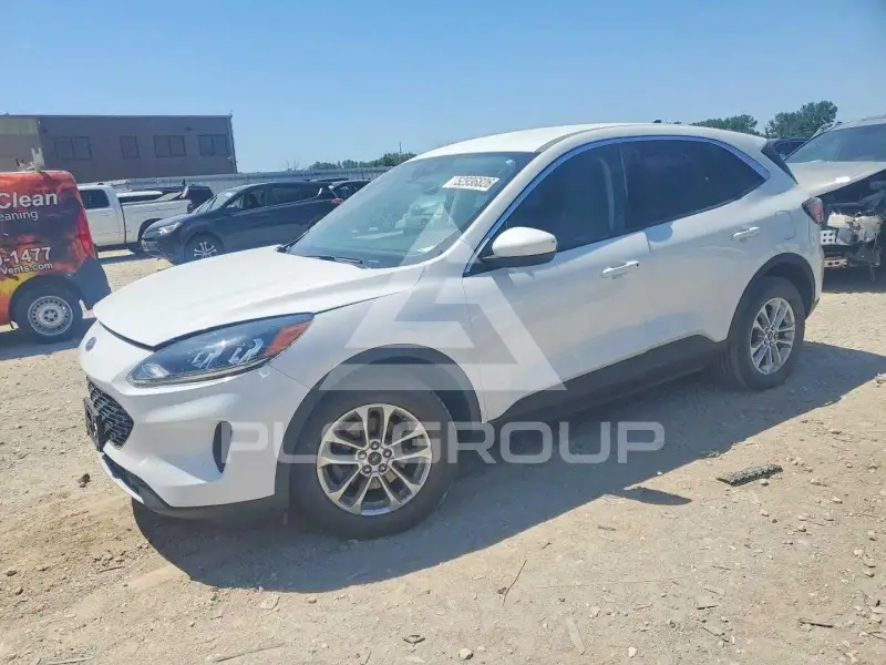 2021 Ford ESCAPE фото