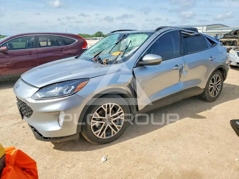 2021 Ford ESCAPE photo