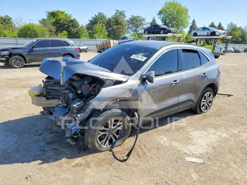 2021 Ford ESCAPE фото