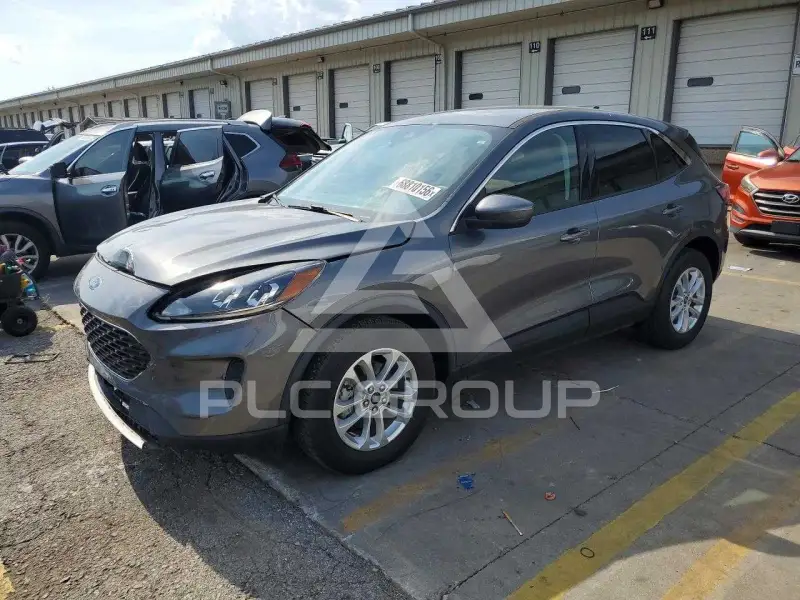 2021 Ford ESCAPE photo