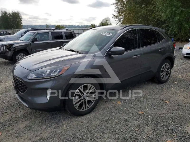 2021 Ford ESCAPE photo