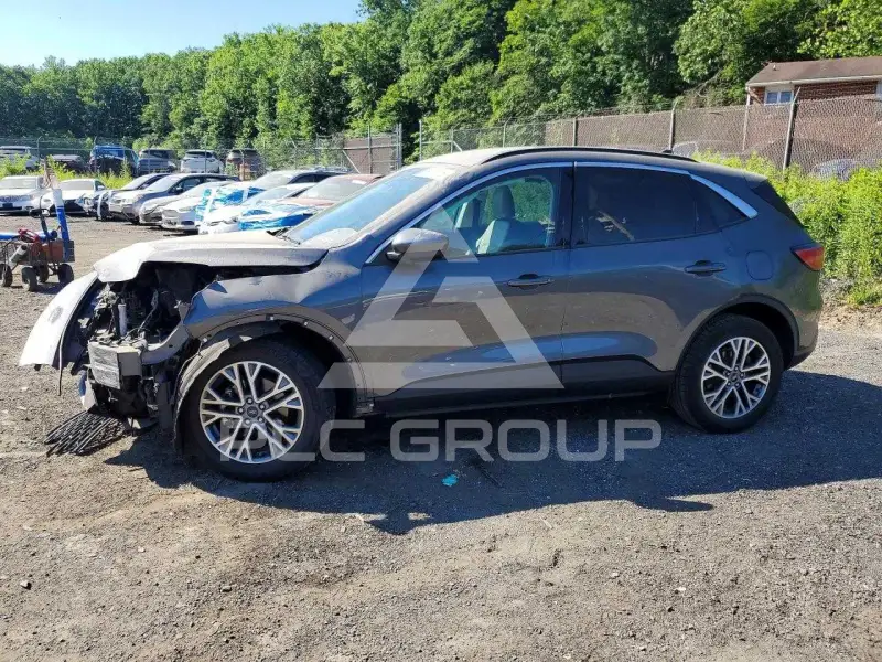 2021 Ford ESCAPE фото