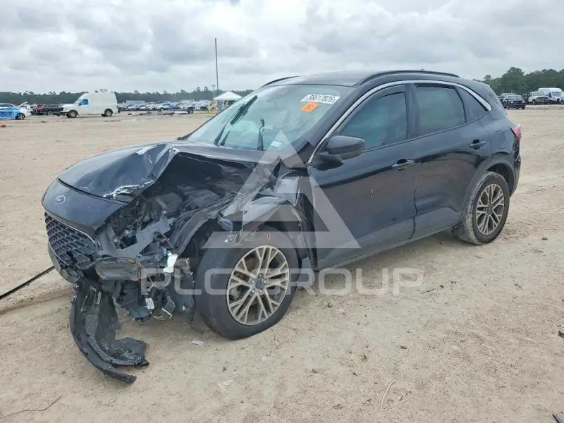 2021 Ford ESCAPE photo