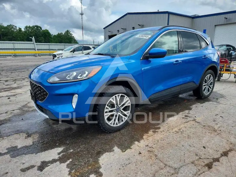 2021 Ford ESCAPE photo