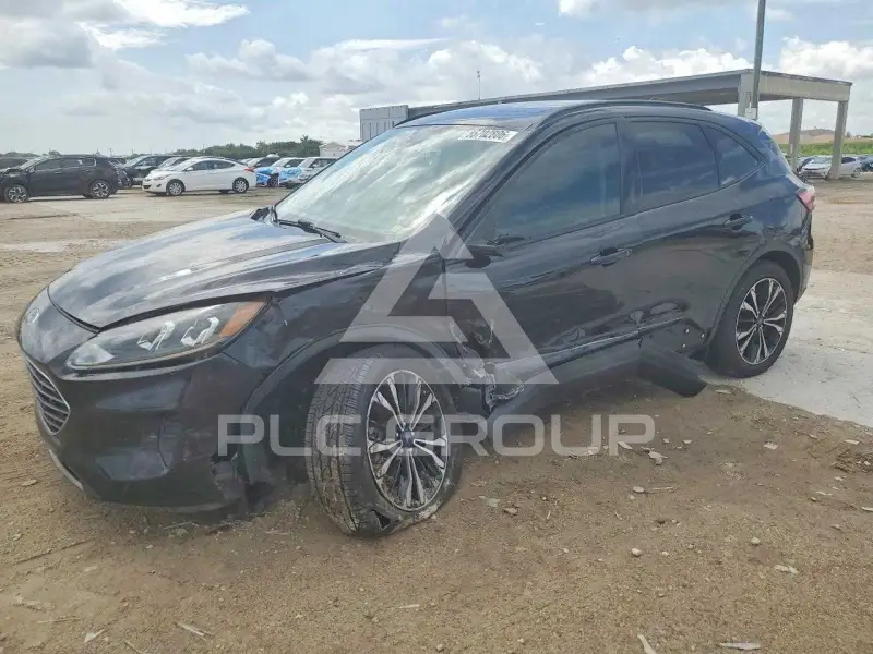 2021 Ford ESCAPE фото
