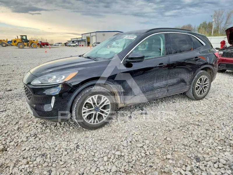 2021 Ford ESCAPE фото