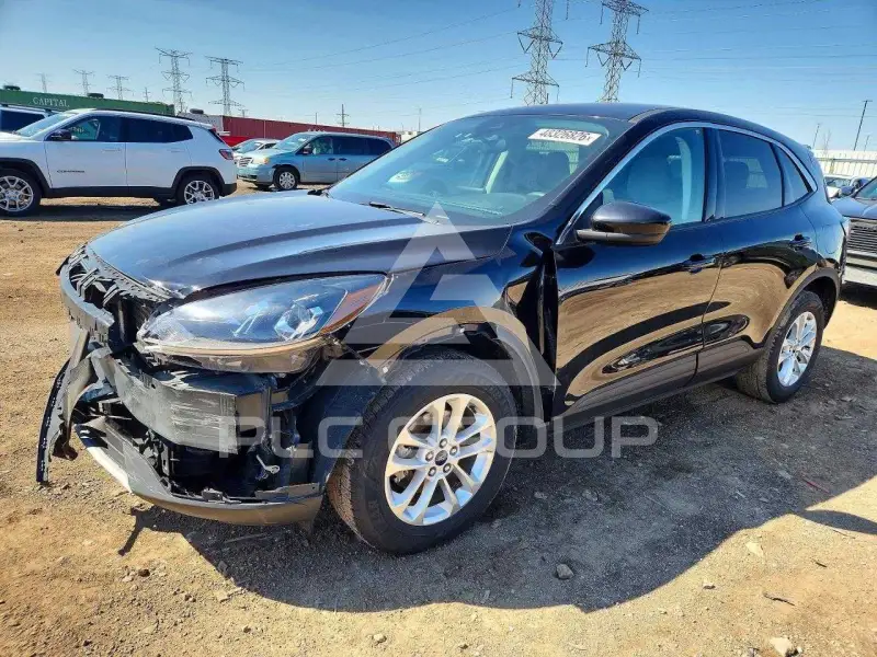 2021 Ford ESCAPE photo
