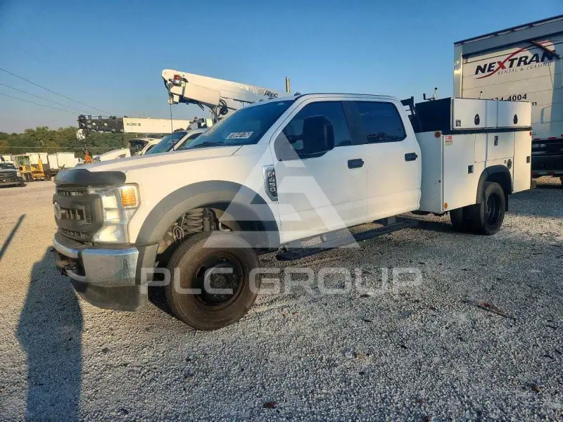 2021 Ford F-450 photo