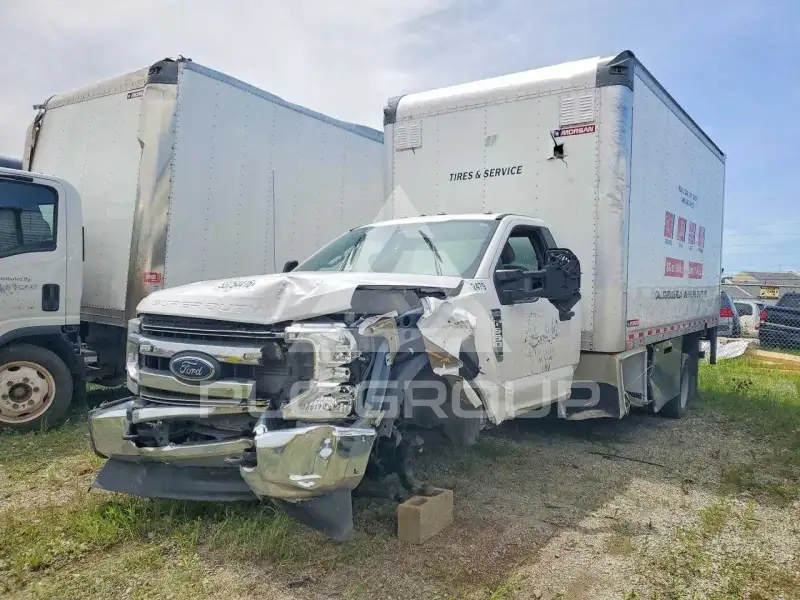 2021 Ford F-550 photo