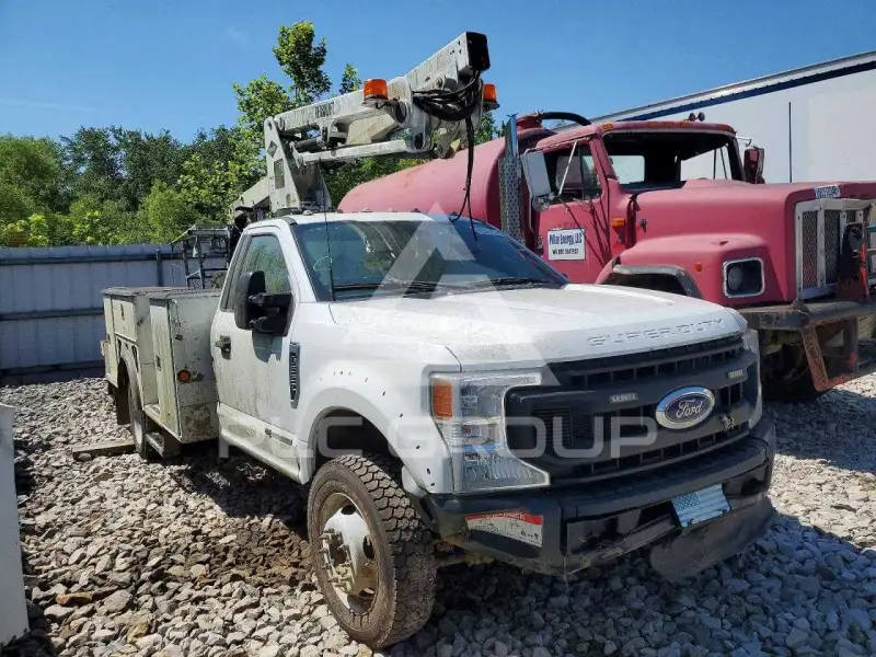 2021 Ford F-550 photo