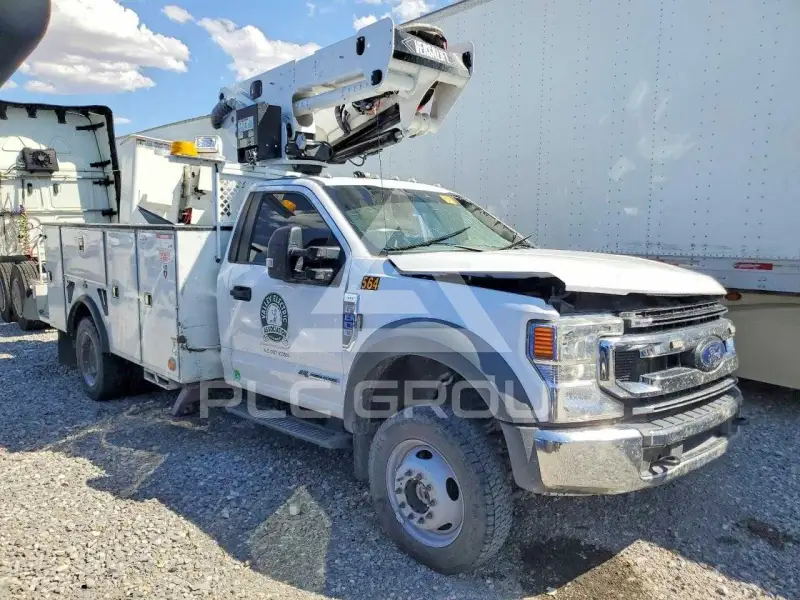 2021 Ford F-600 фото