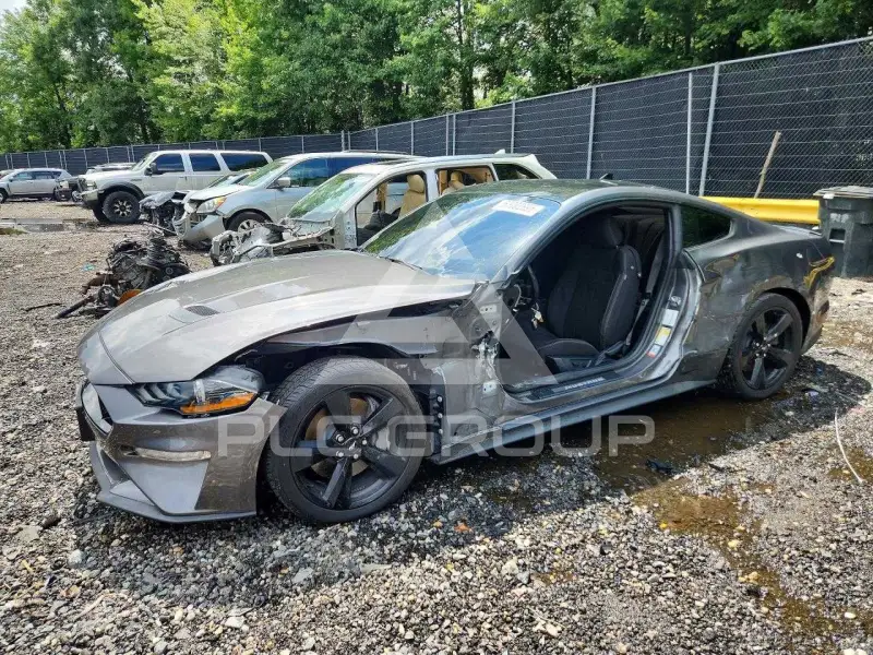 2021 Ford MUSTANG фото