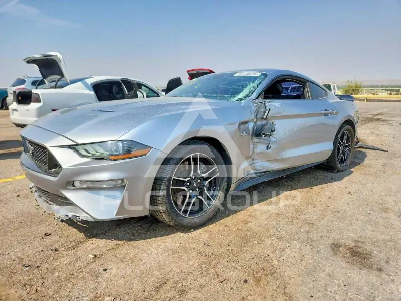 2021 Ford MUSTANG photo