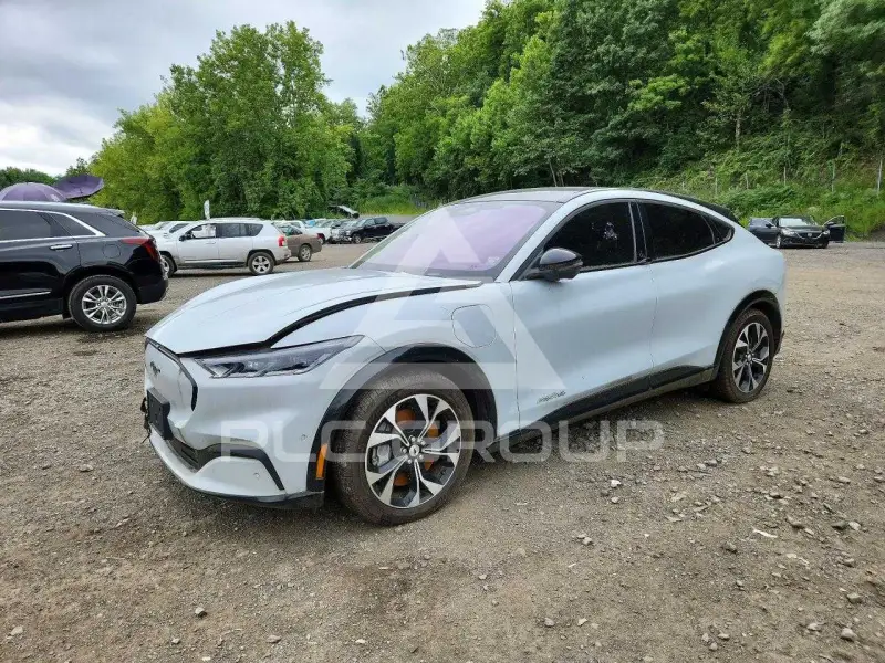 2021 Ford MUSTANG фото