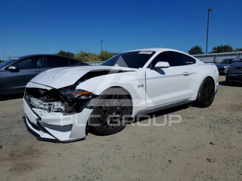 2021 Ford MUSTANG photo