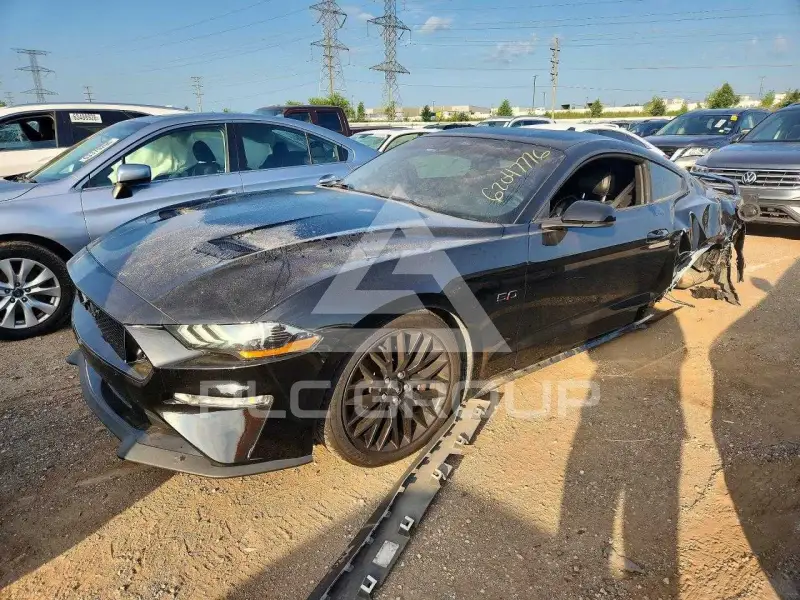 2021 Ford MUSTANG photo