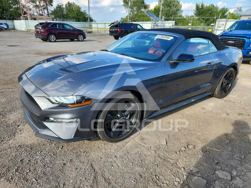 2021 Ford MUSTANG фото
