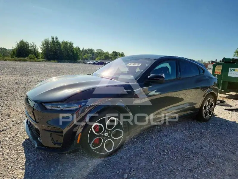 2021 Ford MUSTANG фото