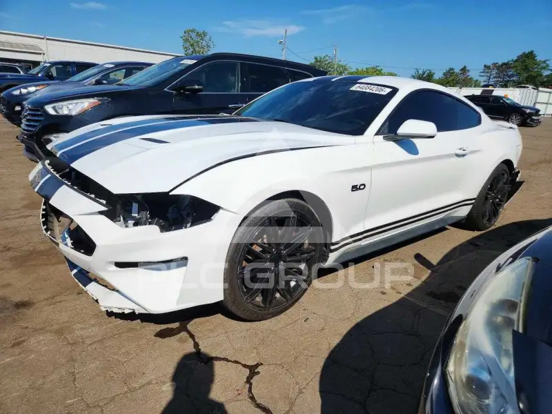 2021 Ford MUSTANG фото