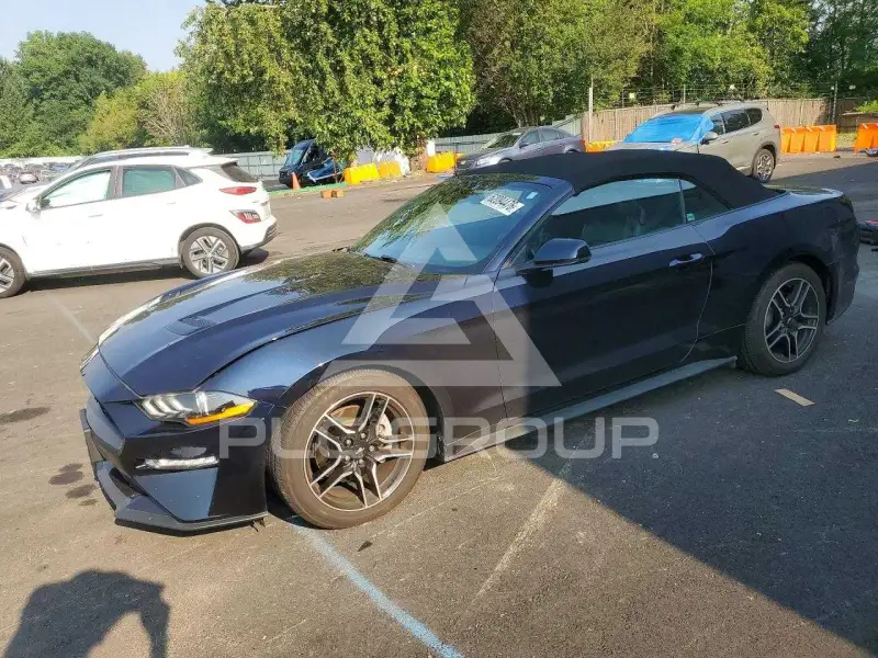 2021 Ford MUSTANG фото