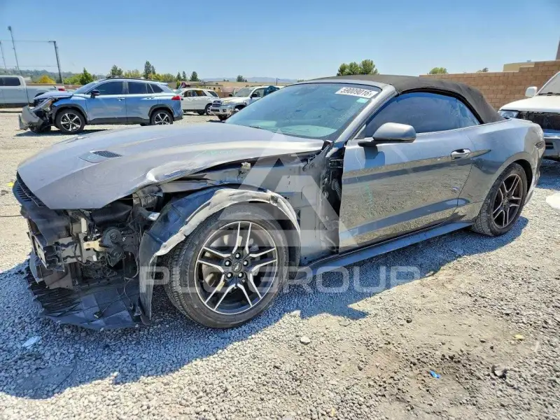 2021 Ford MUSTANG фото
