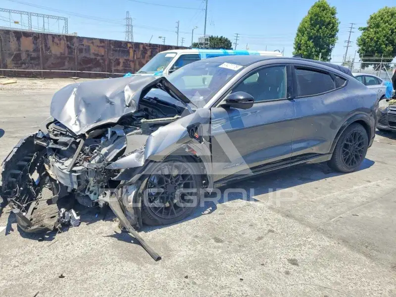 2021 Ford MUSTANG фото