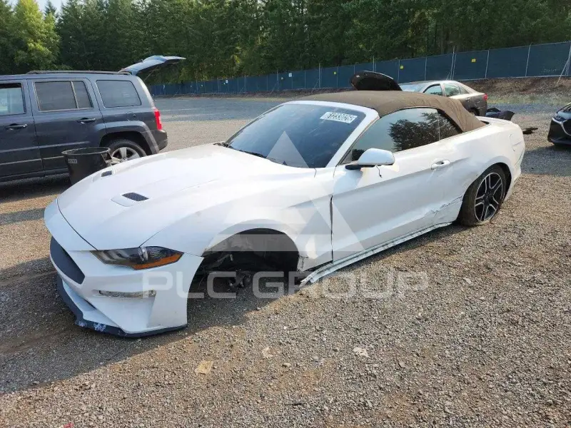 2021 Ford MUSTANG фото