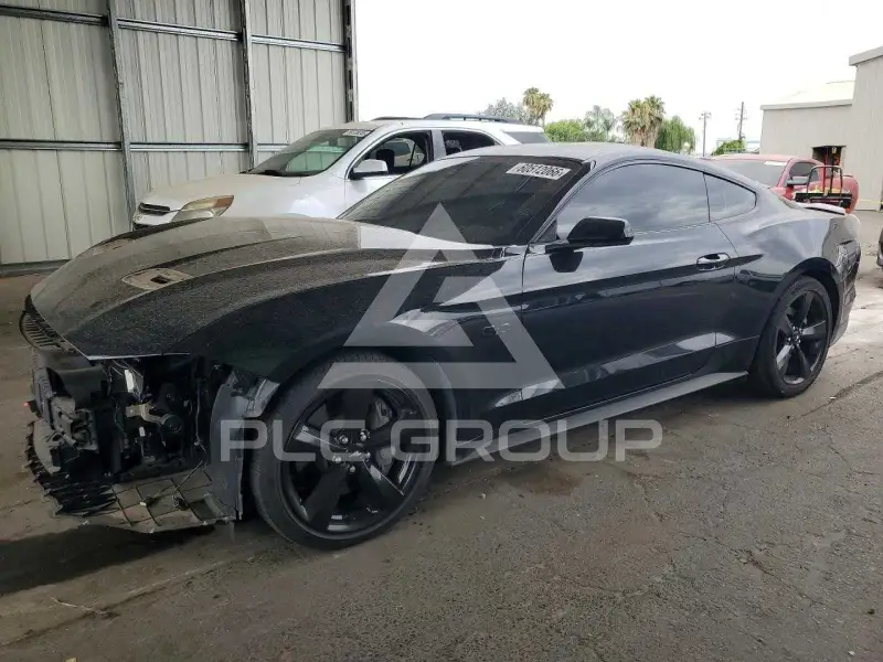 2021 Ford MUSTANG photo