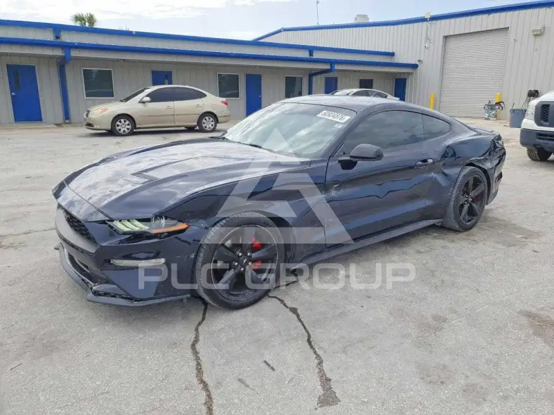 2021 Ford MUSTANG фото