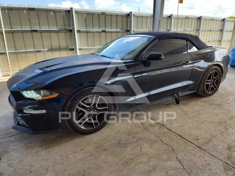 2021 Ford MUSTANG фото