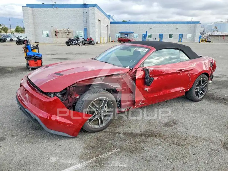 2021 Ford MUSTANG фото