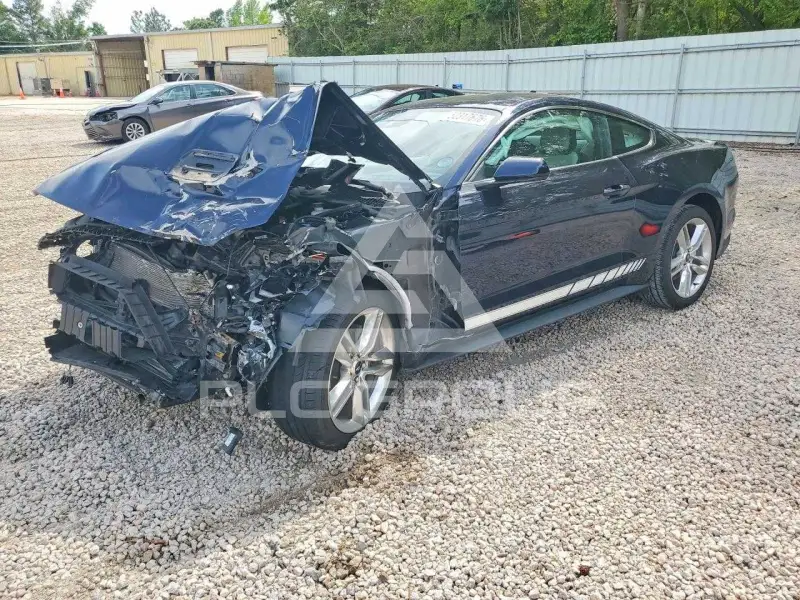 2021 Ford MUSTANG фото