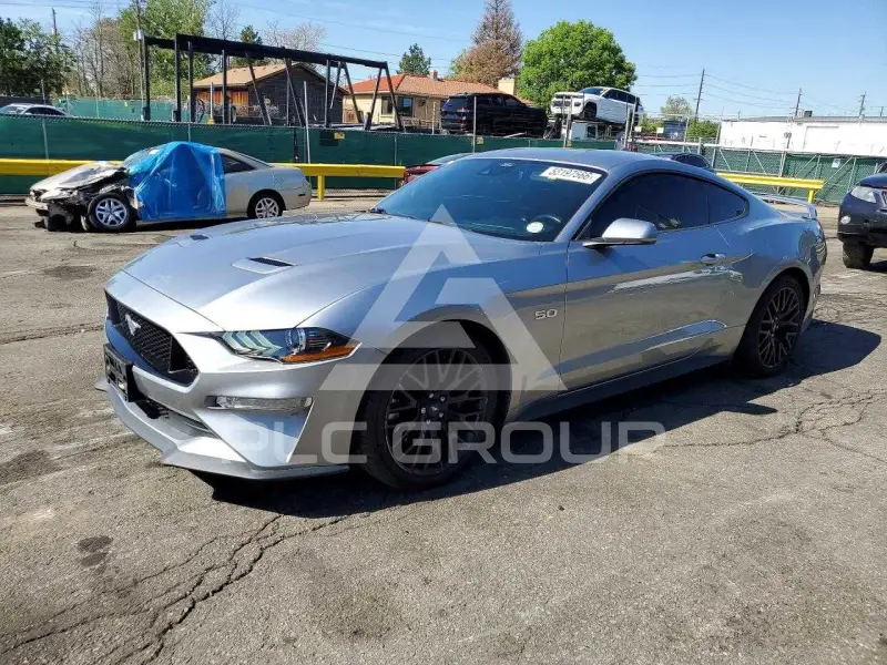 2021 Ford MUSTANG фото