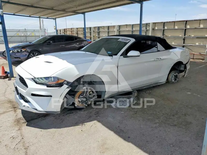 2021 Ford MUSTANG фото