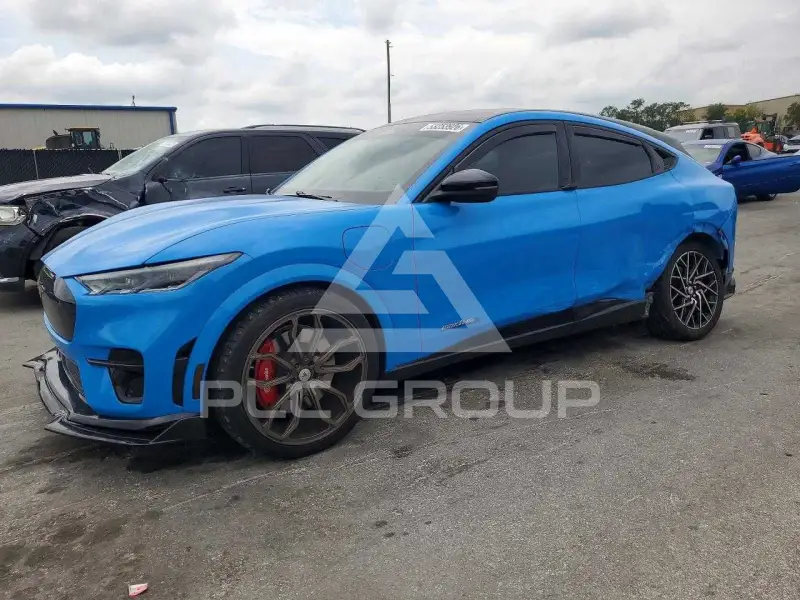 2021 Ford MUSTANG фото