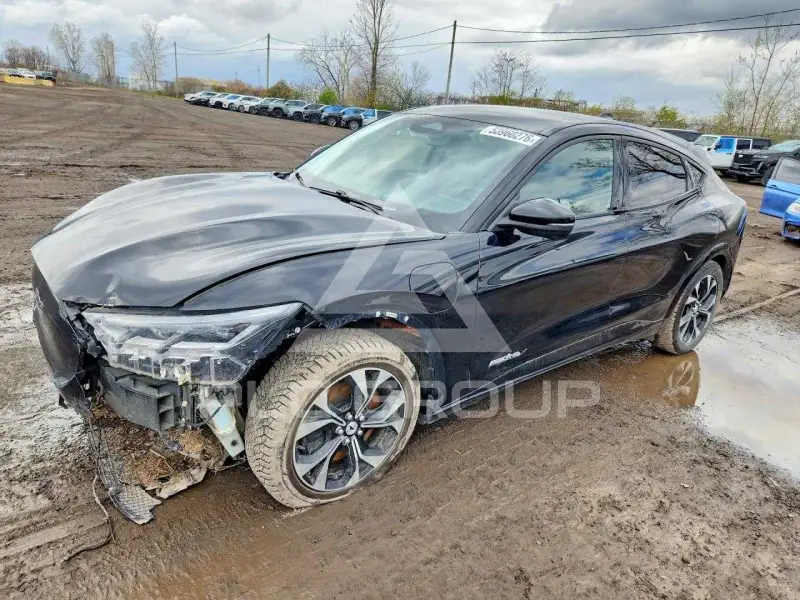 2021 Ford MUSTANG photo