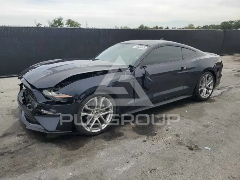 2021 Ford MUSTANG фото